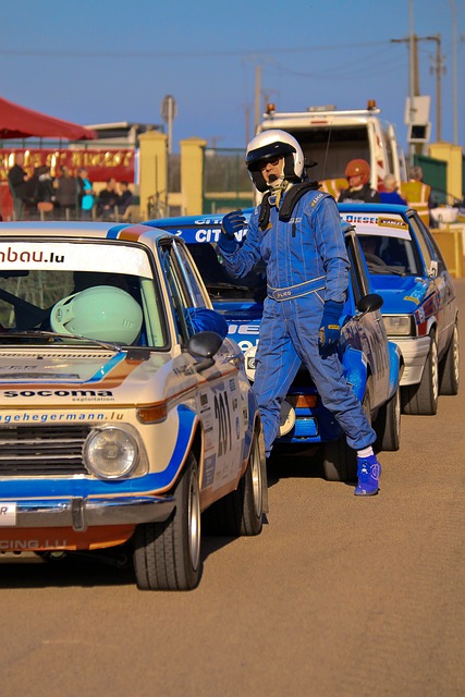 更是因为他 更是因为他